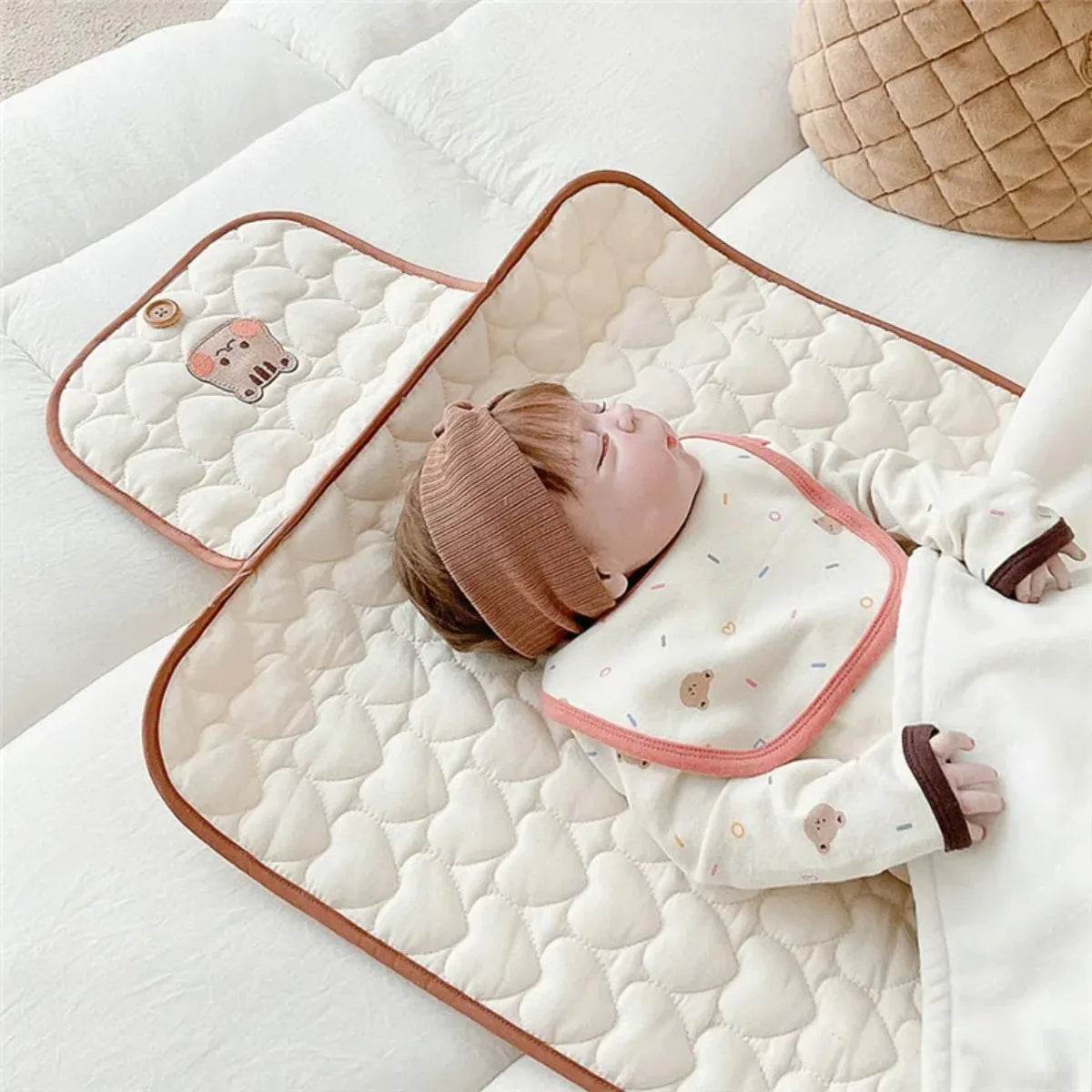 Baby Foldable Diaper Changer Baby Changing Mat Waterproof Changing Pad