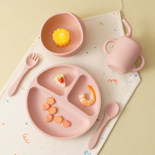 New BPA Free Silicone Baby Feeding Set Sucker Bowl Dinning Dishes