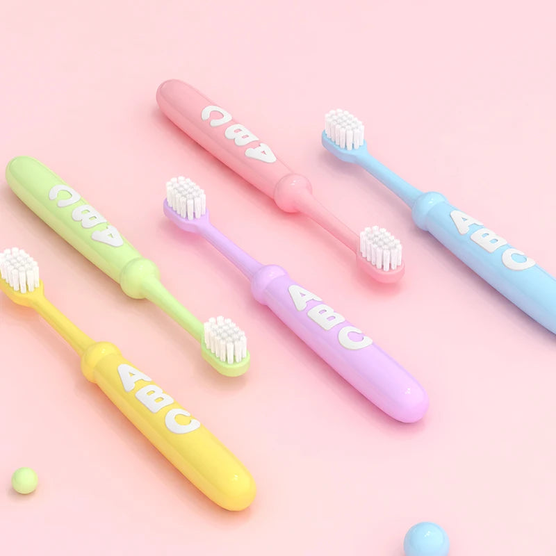 4/10 pcs Children's soft bristled toothbrush, cleaning and protecting