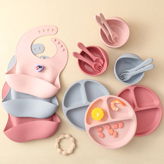5Pcs Baby Silicone Feeding Set Round Dining Plate Sucker Bowl Dishes